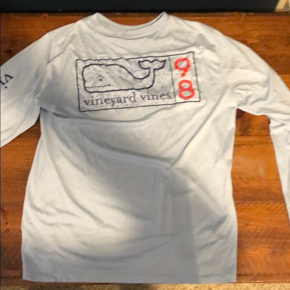 Vineyard vines performance long sleeve shirt